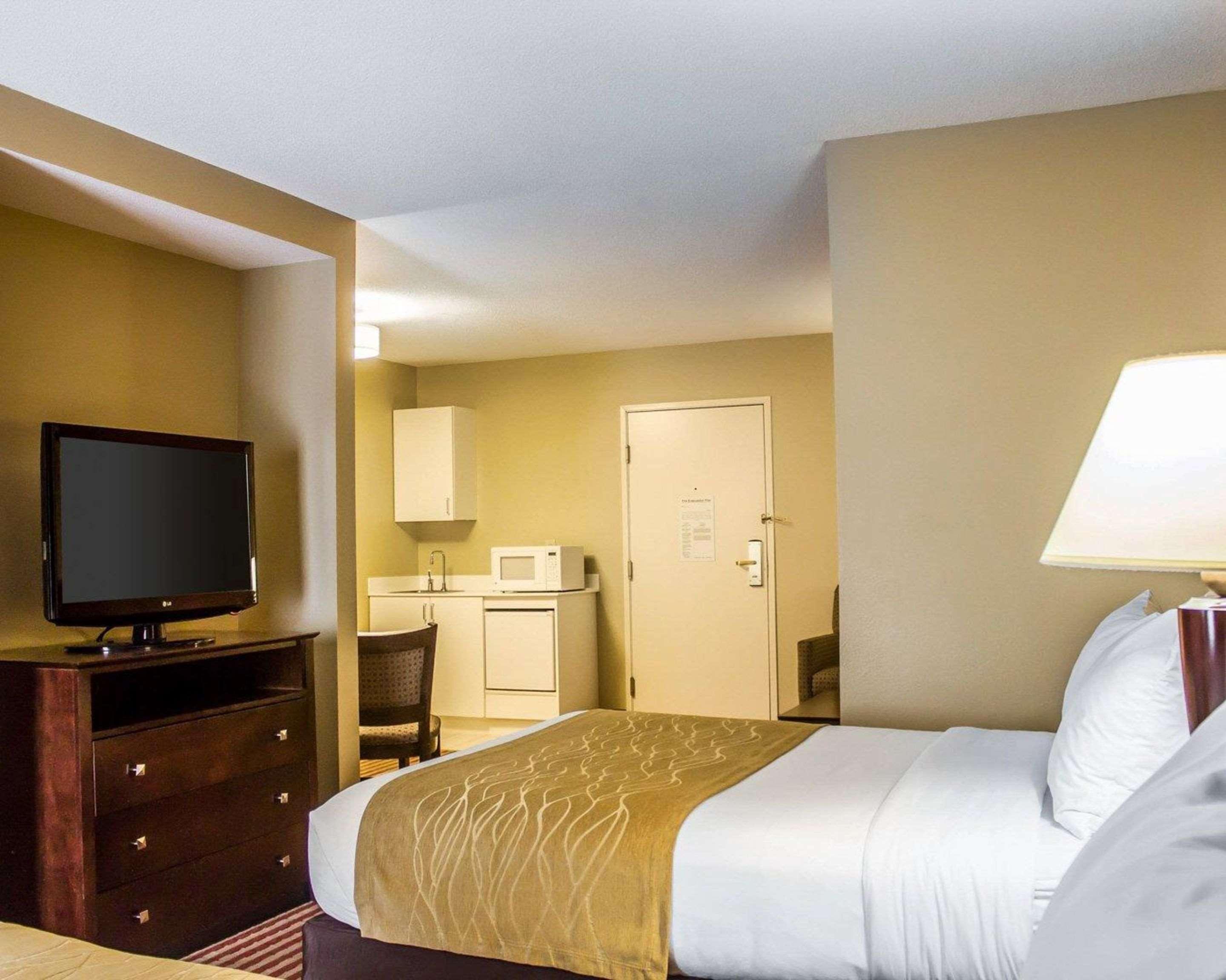 Comfort Inn & Suites Dayville Εξωτερικό φωτογραφία