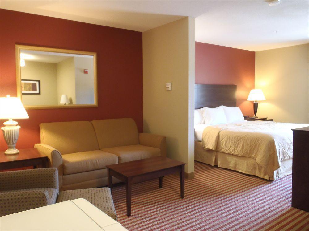 Comfort Inn & Suites Dayville Εξωτερικό φωτογραφία